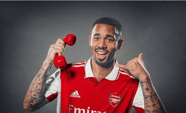 英雄联盟竞猜-费耶诺德发布备战花絮，今晚官宣签约，英超任务艰巨，控场能力受关注的简单介绍